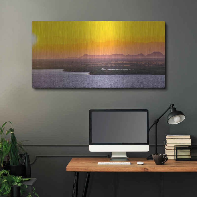 Art mural en métal «Iles au coucher du soleil» par Dovecove, H 24 po x l 48 po