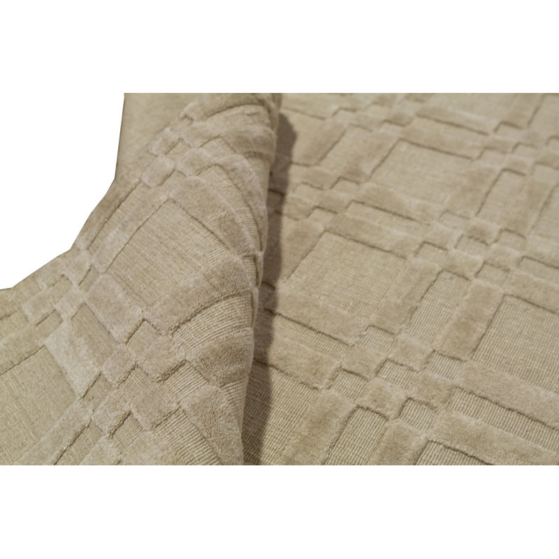 Cotton Geometric Area Rug in Beige