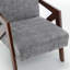 Chaise d'appoint Mid-Century moderne avec structure en bois massif et revêtement en lin doux-174826315