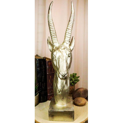 Capirano Figurines & Sculptures