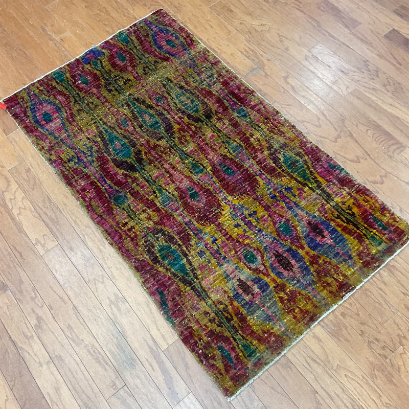 Tapis ikat fait à la main