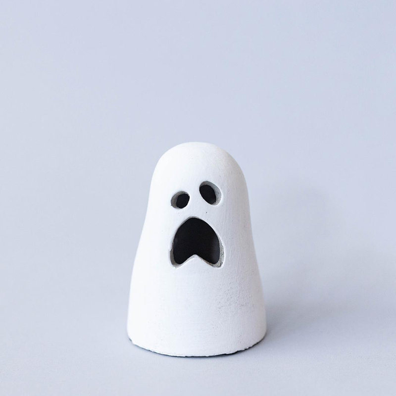 Figurine fantôme surprise