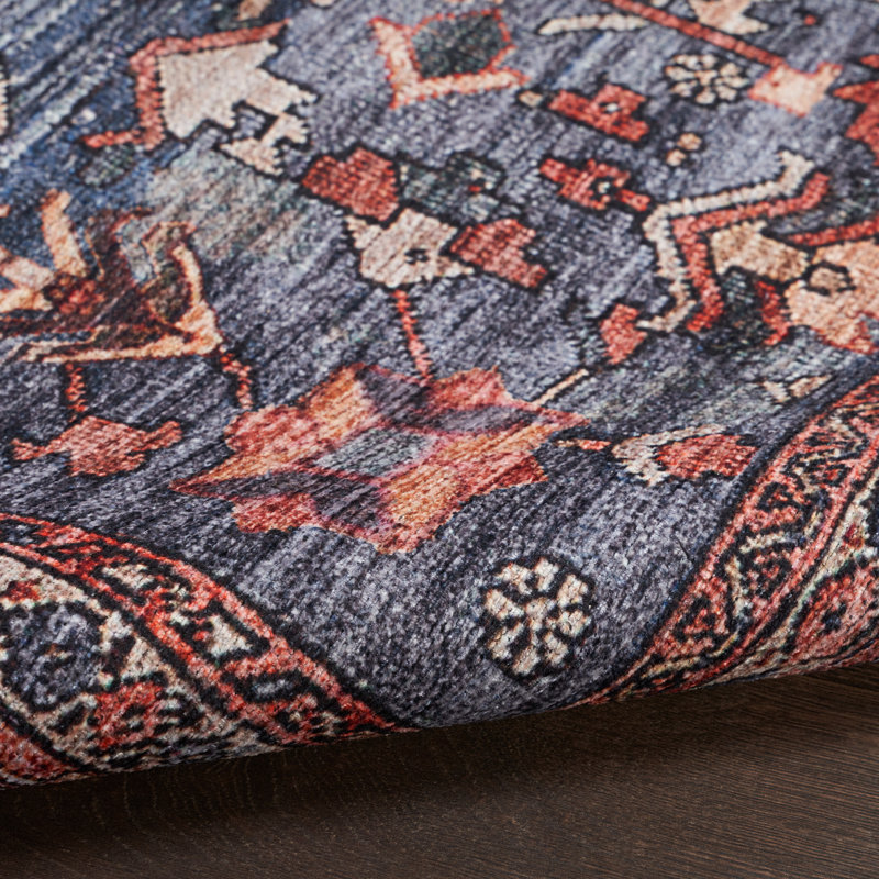 Tapis oriental bleu marine / rouge brique lavable à la machine Lotte, Tapis de couloir 2 pi x 6 pi