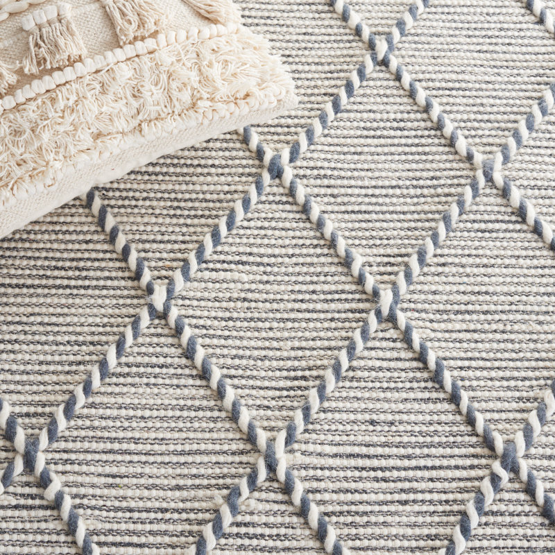 Dessiree Hand Woven Wool And Cotton Geometric Rug, Rectangle 3' x 5'