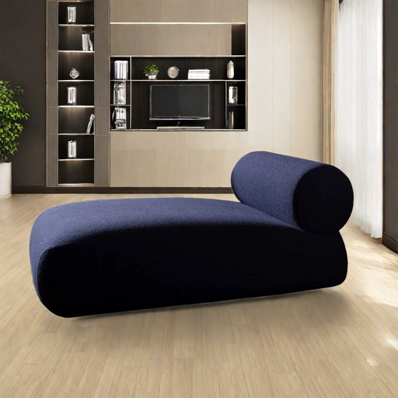 Chaise élégante et douce et moderne