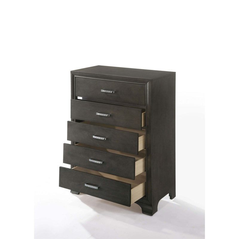 Commode verticale en bois manufacturé avec 5 tiroirs