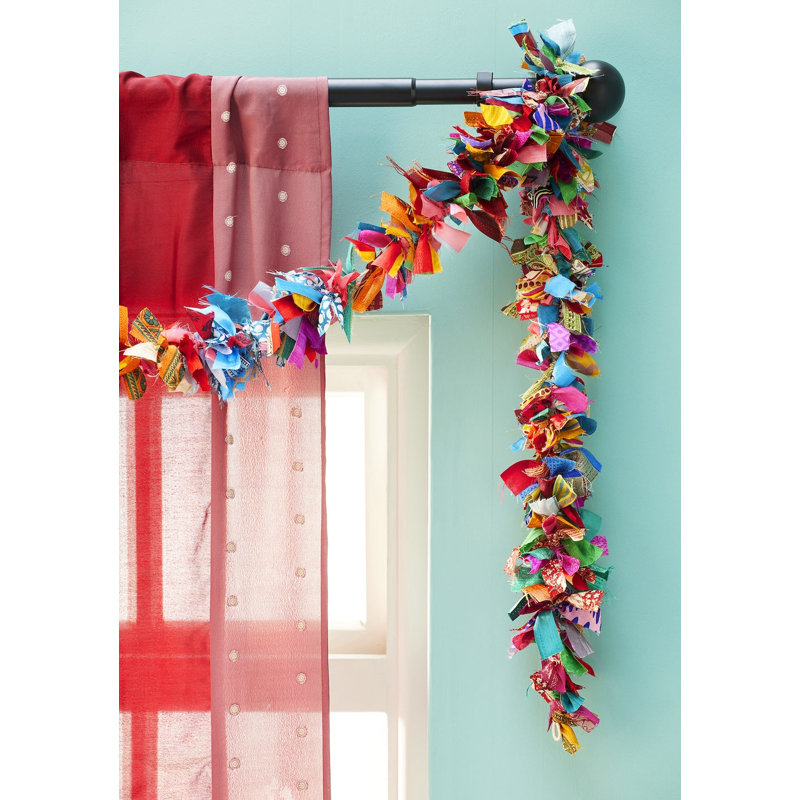 Anallese Fabric 78.74cm Novelty Garland Garland