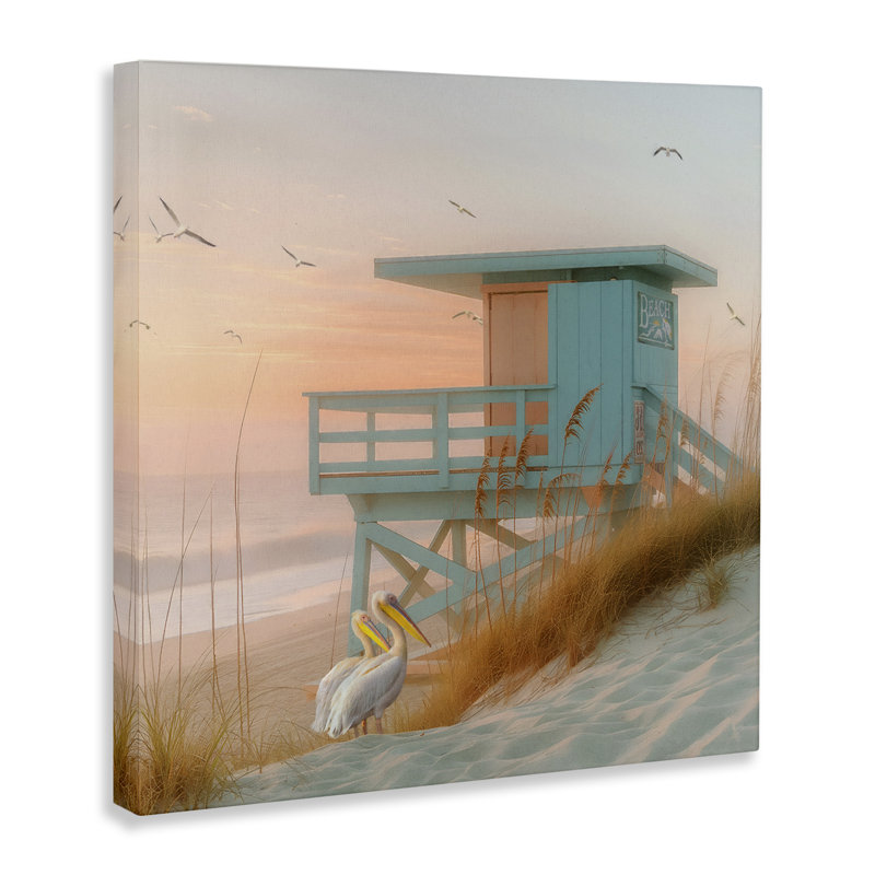 «Coastal Charm Beach Hut» par Steve Hunziker, H 36 po x l 36 po