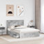 Bed-490876893-490876868