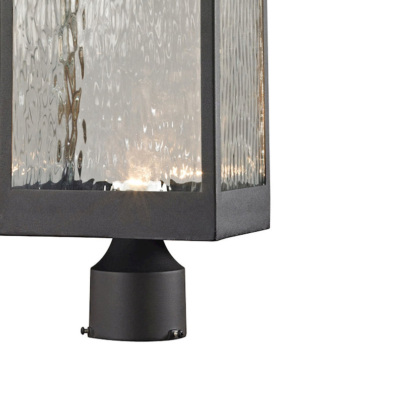 Lampadaire d'extérieur 1 lumière de 19 po de hauteur Newcastle - Noir mat texturé