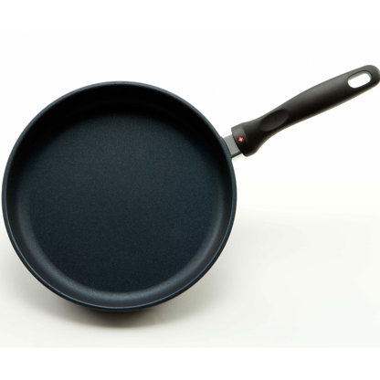 Swiss Diamond XD Crepe Pan - 9.5