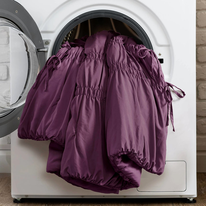 Édredon simple / simple TG de couleur mauve, avec détails et attaches, microfibre moelleuse pour se blottir toute l'année, mauve standard 100 2 pièces, avec design, chaleur semblable au nuage,