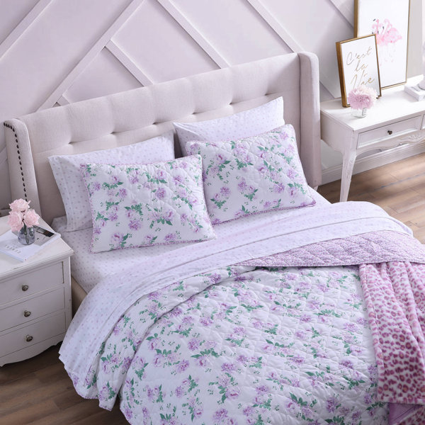 Keighley Lilac Quilt Set