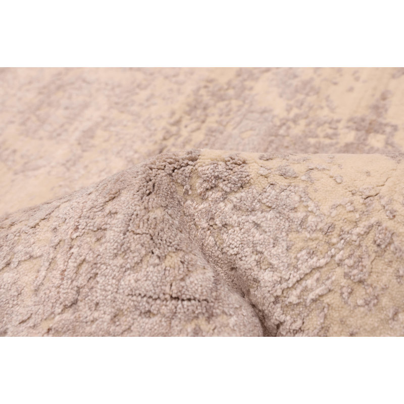 Tapis taupe Elysian 8 pi 2 po x 10 pi 0 po