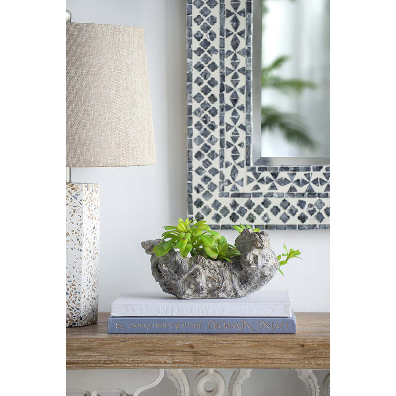 Théo Statue Planter