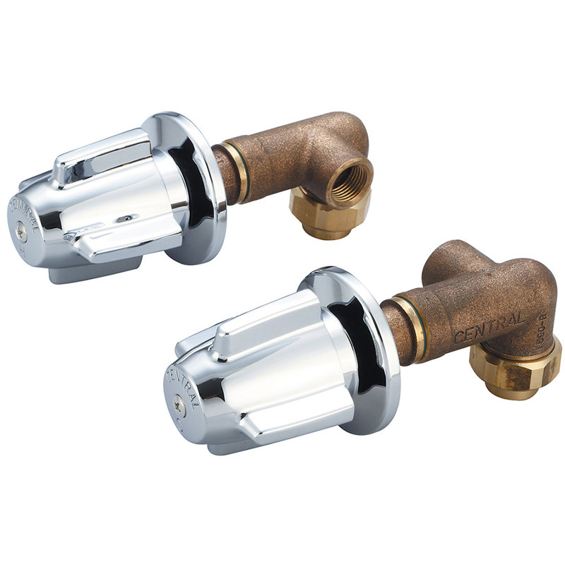 Robinet de coin de douche en chrome poli