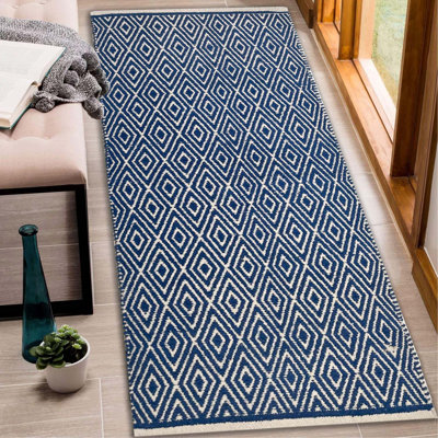 Tapis géométrique en coton tissé à plat à la main bleu marine et ivoire Duenweg