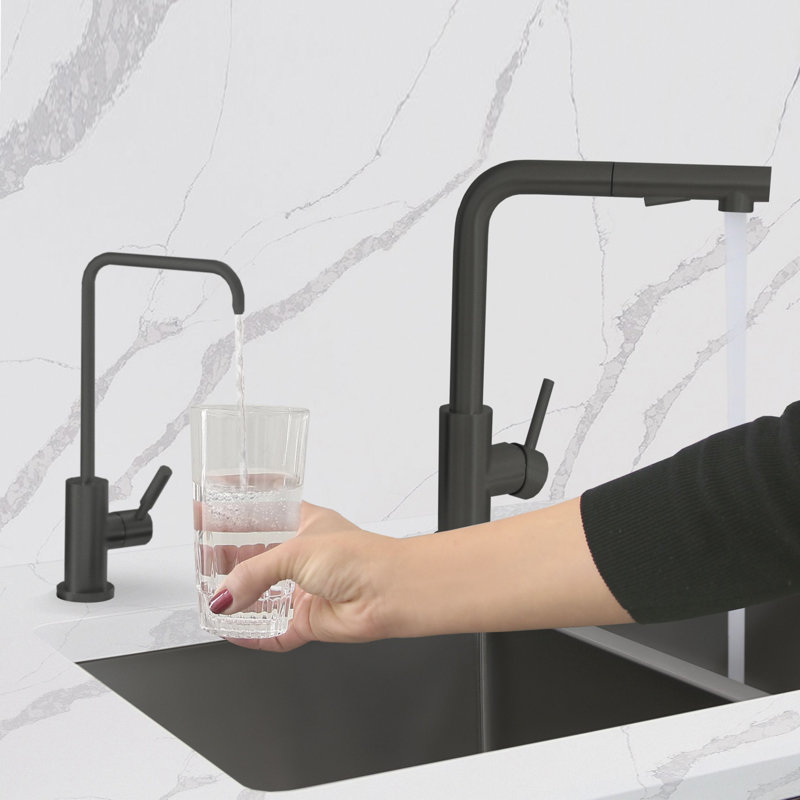 Robinet de cuisine rétractable à poignée simple en acier inoxydable avec robinet d'eau froide, Mat