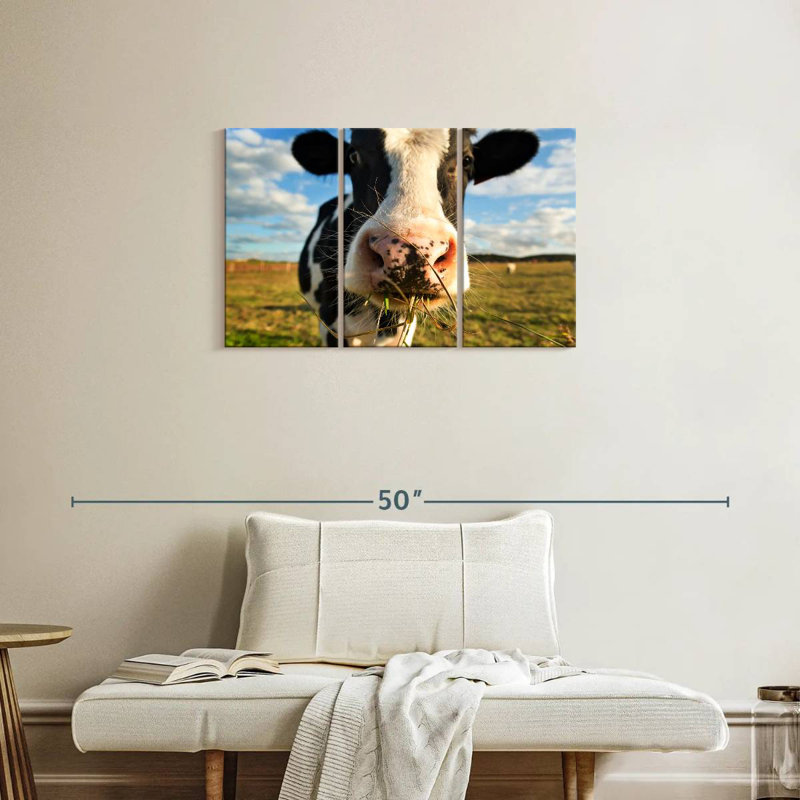 Brampt Cow Selfie, 20" H x 33" W