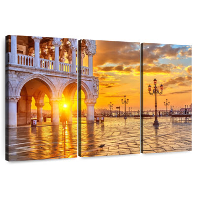 Lilie Venice Golden Sunrise
