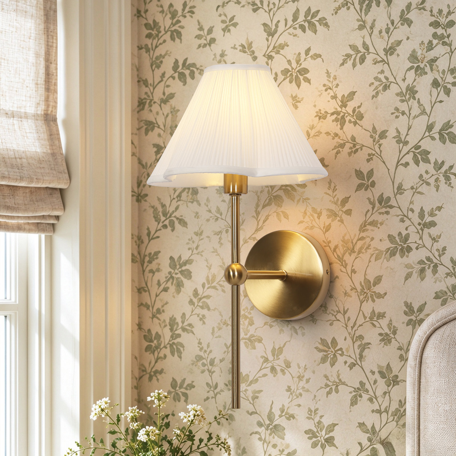 1 - Light Armed Sconce