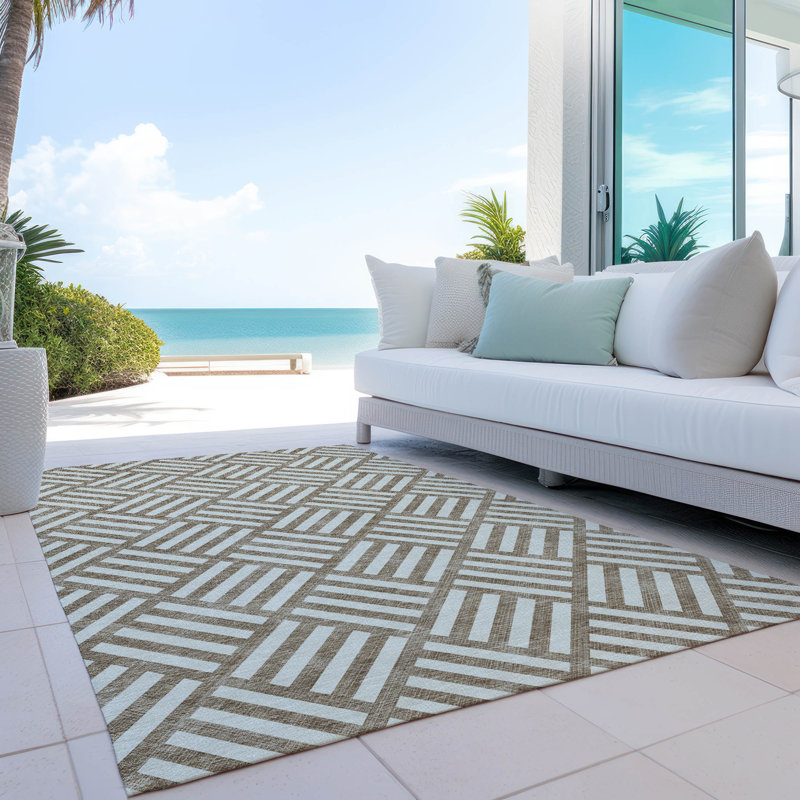 Tapis intérieur / extérieur Kinslee, Rectangle 2 pi 6 po x 3 pi 10 po