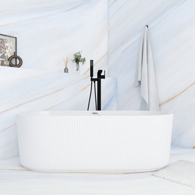 Baignoire de trempage autoportante en acrylique blanc lustré 59 po x 30 po