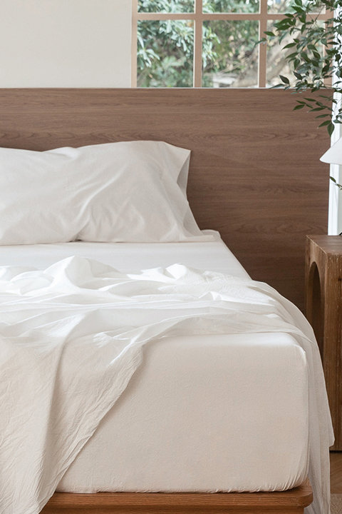 Extra Deep Pocket Fitted Sheet