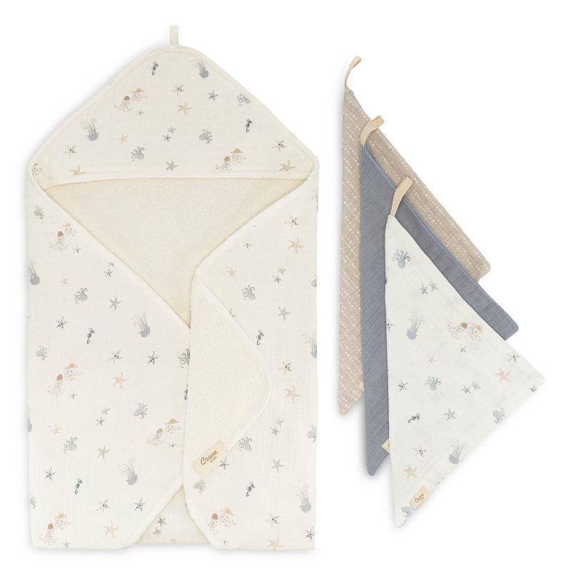 Cove Sea Life Hooded Towel with Washcloth Set
