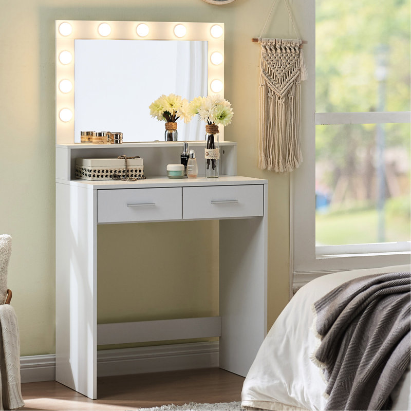 Bureau de meuble-lavabo avec lumières, beaucoup d'espace. Luminosité réglable. Pour grand miroir de chambre à coucher et rangement spacieux. Meubles