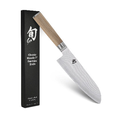 Shun Classic Blonde 7" Santoku Knife, Handcrafted Japanese All Purpose Knife, VG-MAX Core with Damascus Stainless Steel Cladding, Pakkawood Handle, Versatile Japanese Cutting Tool