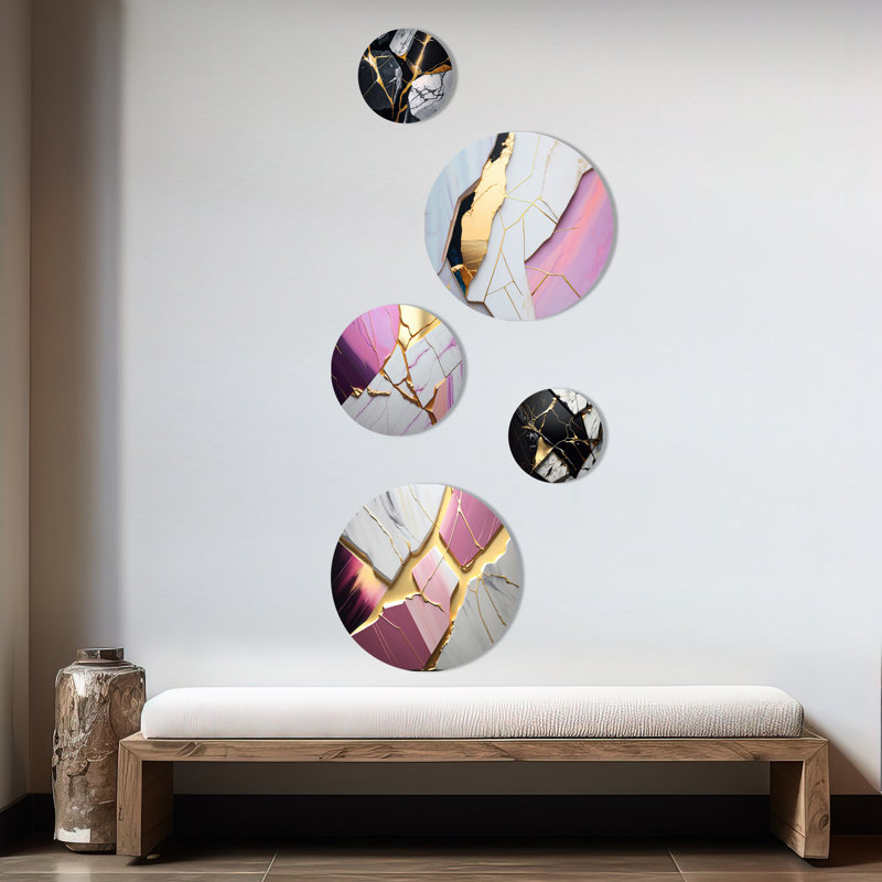 Abstract Wall Decor on Metal
