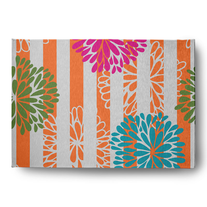 Chenille Floral Indoor Rug, Rectangle 5' x 7'