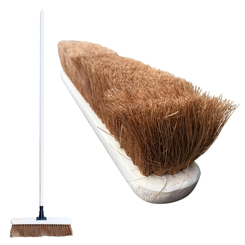 18" Soft Outdoor Broom with Natural Coco Bristle
