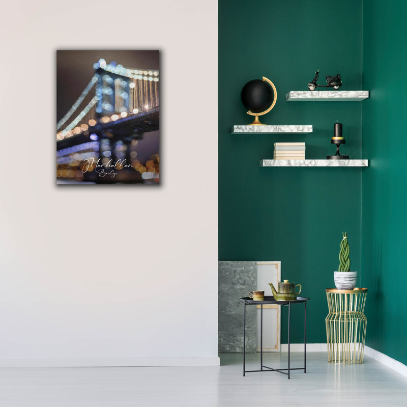 «Manhattan Bridge Out Of Focus» par Andreas Magnusson, art mural sur toile, H 34 po x l 26 po x P 1,5 po
