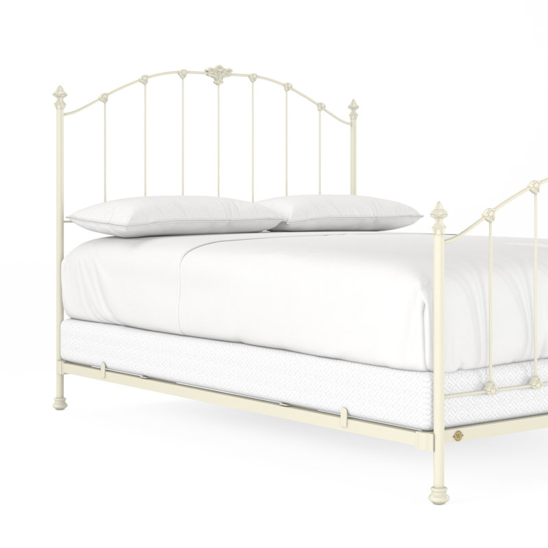 171 Country French Bed | Complete Standard, California King, Gloss Off-White