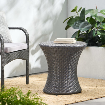 Élégante table grise - et aluminium, P 19,69 po côté extérieur, H