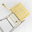 Ensemble de 3 chaises bistro de patio en jaune et table carrée pliable pour l'extérieur intérieur jaune. Métal, rouille Espaces peu encombrants, bistro et balcons. Assemblage facile
