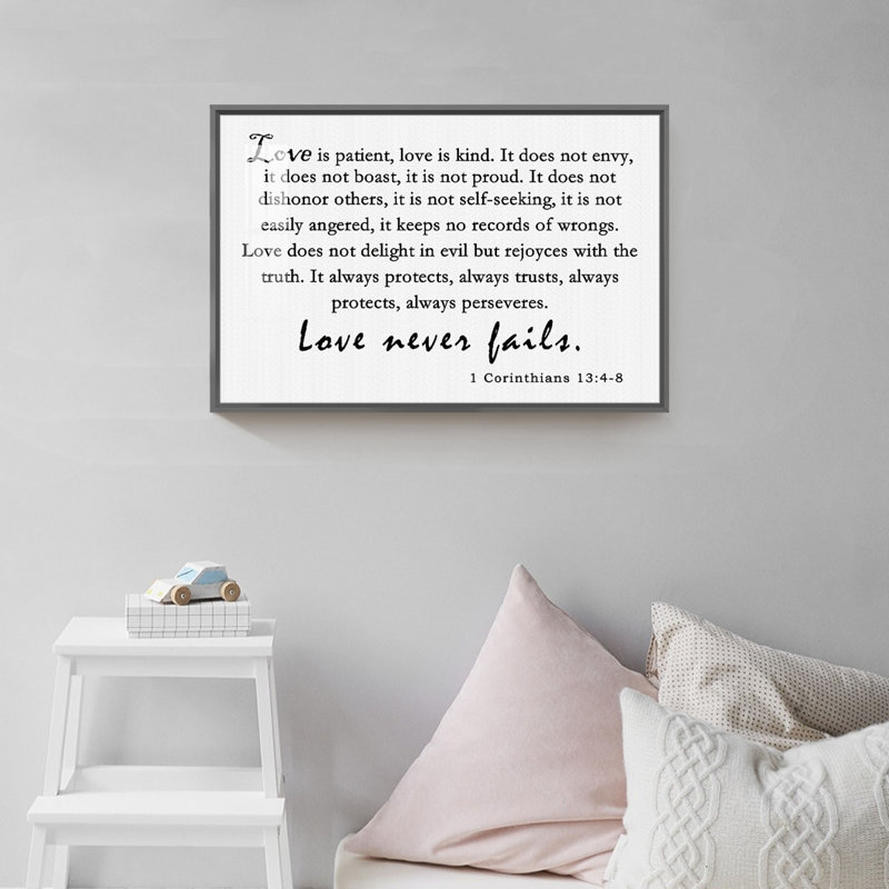 «Love is patient», art textuel sur toile, Cadre noir, H 12 po x l 16 po x P 1,3 po