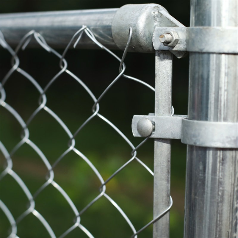 Galvanized Steel Diamond Mesh Chain Link Fence Kit, 4 x 50 ft, Silver