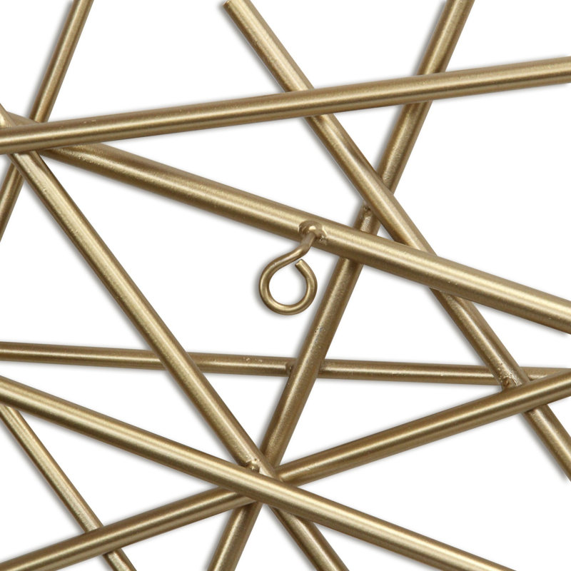 Sculpture dimensionnelle suspendue en métal 25 po x 49 po