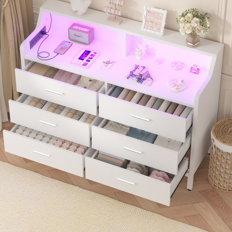 Montmarte Wooden 6 Drawers Dresser with Power Outlet, Chest of Drawers with LED Light, Modern Dresser Organizer, White