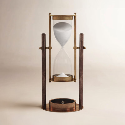 Tess Hourglass