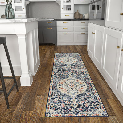 Tapis oriental bleu marine Fearn