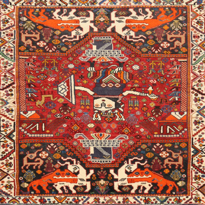 Tapis traditionnel gris / rouge