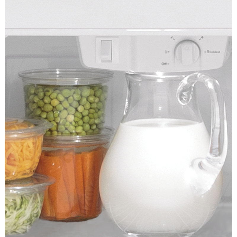 Smudge Resistant Stainless Steel 21.9 cu. ft. Top Freezer Refrigerator