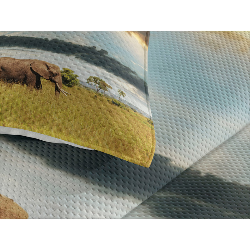 Twin Yellow and Blue Polyester Safari Coverlet Set