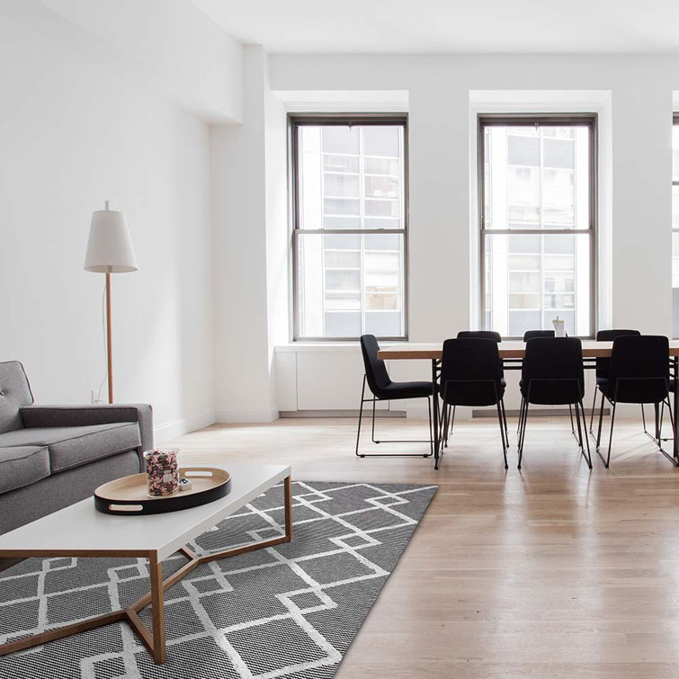 Cotton Geometric Indoor / Outdoor Rug