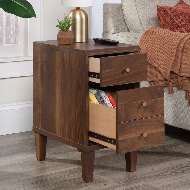 Evan 2 - Table de bout, Grand noyer