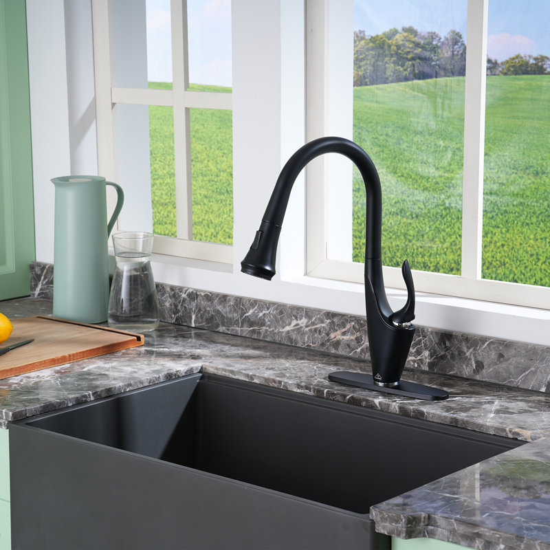 Robinet de cuisine rétractable de 1,8 gallon par minute avec plaque de pont, Noir mat